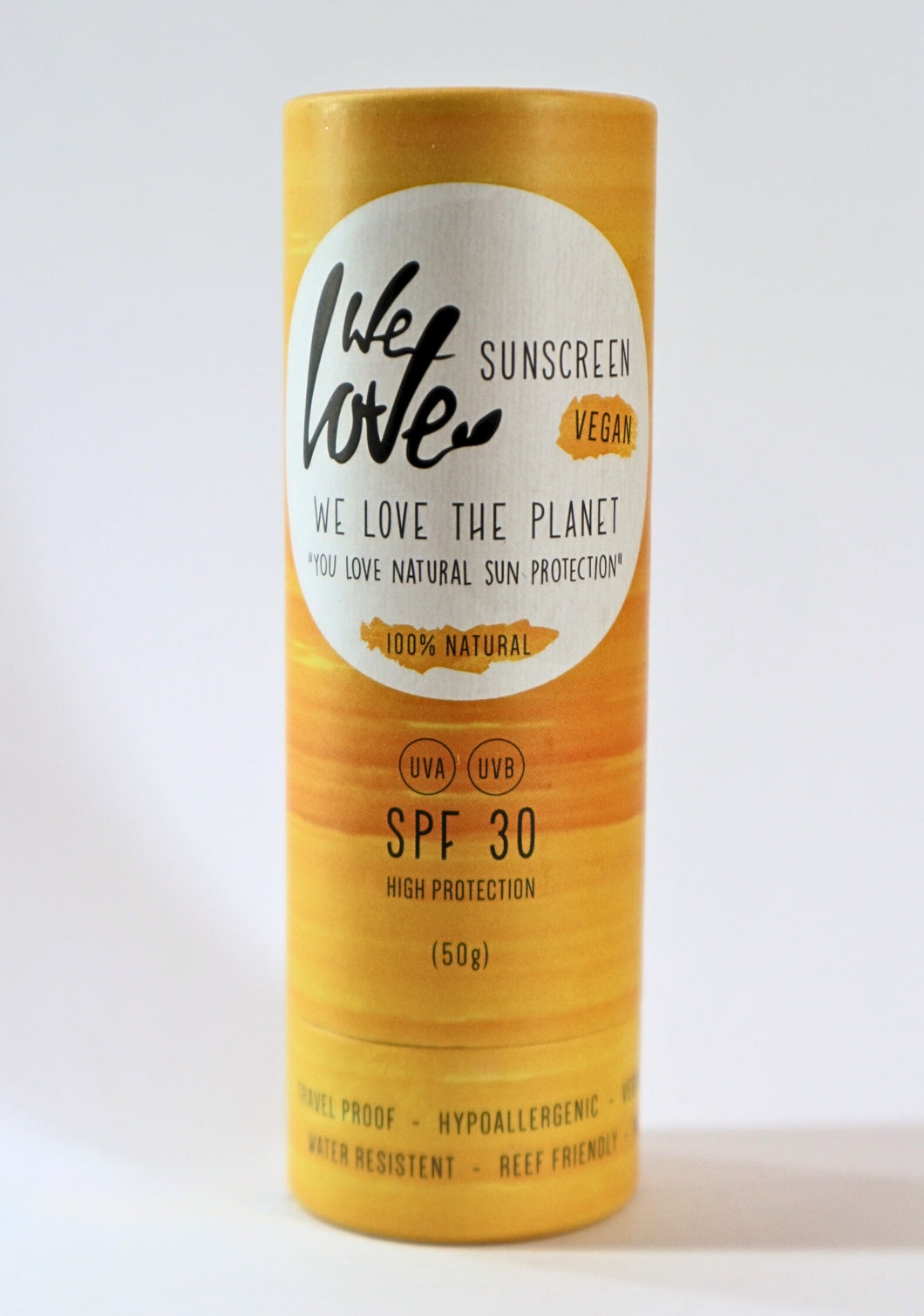 We Love The Planet Aurinkovoidepuikko SPF20 & SPF30